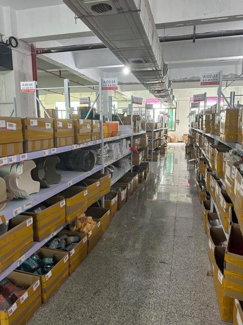 太原百货批发：市场风云中的佼佼者